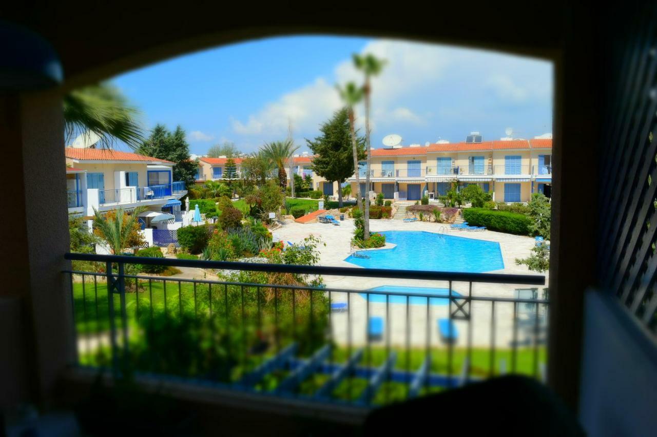 Paradise Gardens Mediterranean Home 파포스 외부 사진